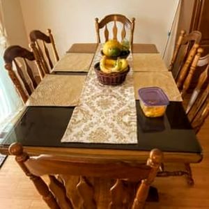 Customized Oak Wood Adjustable Dining Table Set.